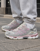 ASICS Gel-NYC Concrete Barely Rose - on feet