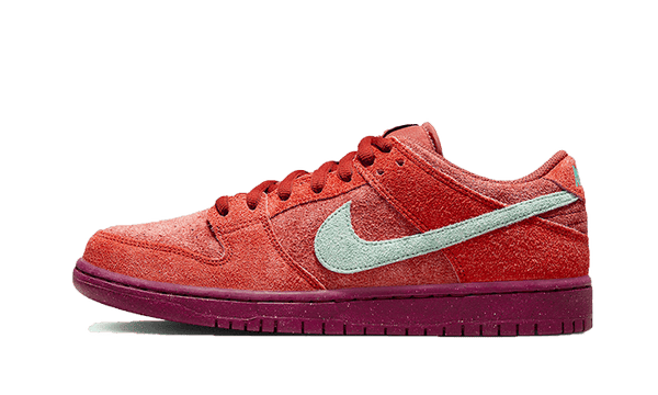 Nike SB Dunk Low Mystic Red