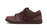 Nike SB Dunk Low City Of Love Rouge Grenat