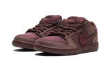 Nike SB Dunk Low City Of Love Rouge Grenat