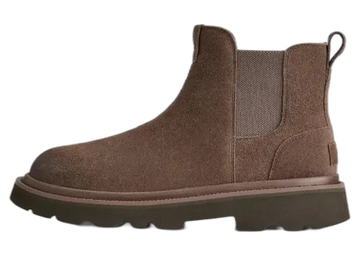 UGG Chelsea Lug Boot Molasses