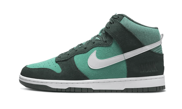 Nike Dunk High Retro SE Athletic Club
