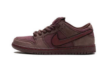 Nike SB Dunk Low City Of Love Burgundy Crush